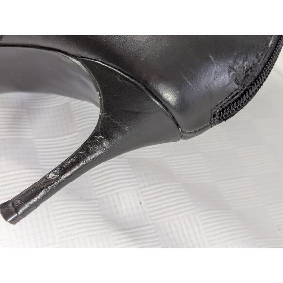 NINE WEST! BLACK GENUINE LEATHER & SUEDE POINTY TOE STILETTO ANKLE BOOTS! SZ 10M - Picture 11 of 13